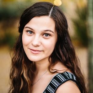 Meet your Posher, Lily